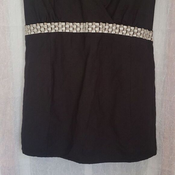Motherhood Maternity Top Size M Black Embroidered Sleeveless Linen Blend BackTie - Picture 4 of 9
